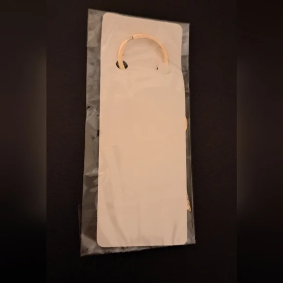 Parfum key chain bag charm NWT - Picture 2 of 2